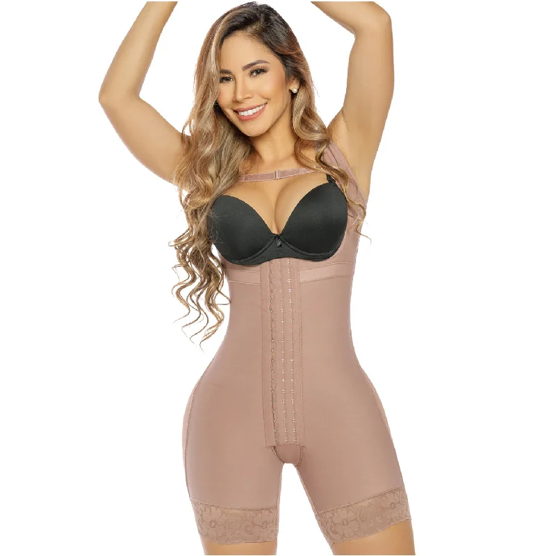 open-bust corset shapewear with adjustable straps for versatilitySalome 233-CCB | Fajas Colombianas Levanta Cola Modeadoras a Media Pierna con Busto Abierto