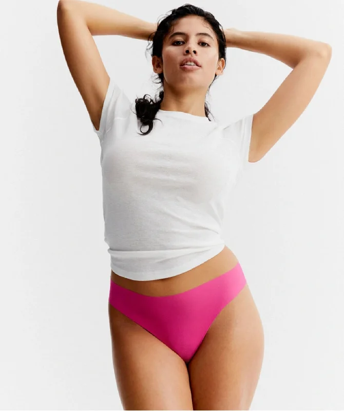 plus-size seamless panties with a tummy control panelTanga pulpie fucsia