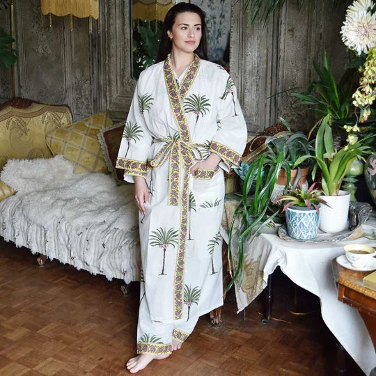 women's pajamas for a relaxing weekendAntigua dressing gown in cotton