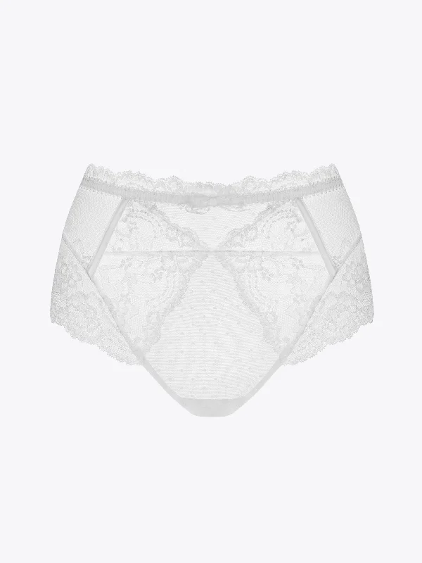 seamless panties with a concealed pocket for added convenienceNellie Tai High Waist