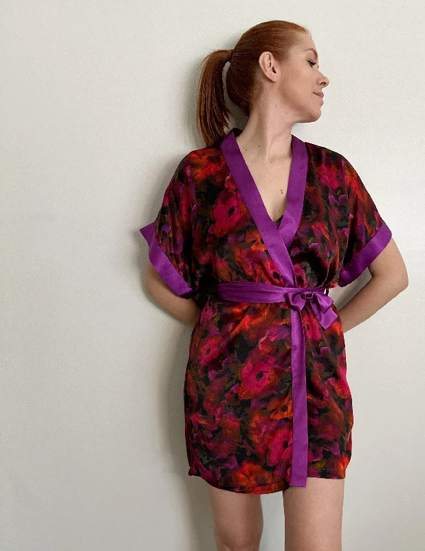 women's pajamas with hidden pocketsThe Poppy Silk Satin Charmeuse Short Kimono