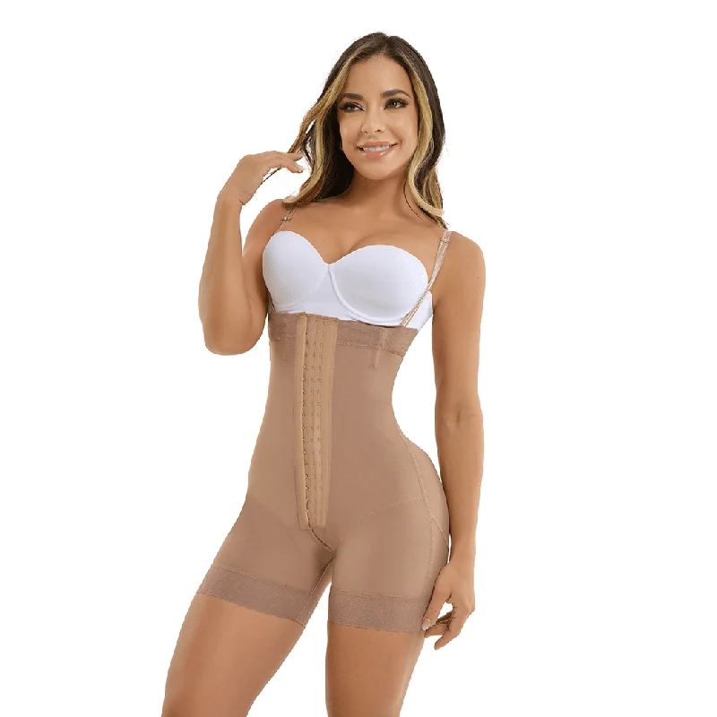 plus-size high-compression shapewear for formal events2022 Emma Fajas Meli'belt