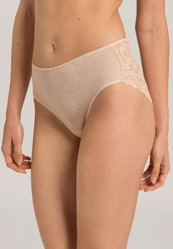 lightweight mesh panties with a lace overlay for a romantic touchMoments Midi Briefs