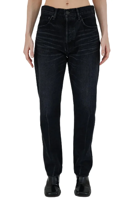 Women's Jodhpurs with Narrow CollarMurrieta Wide Straight Jean In Black