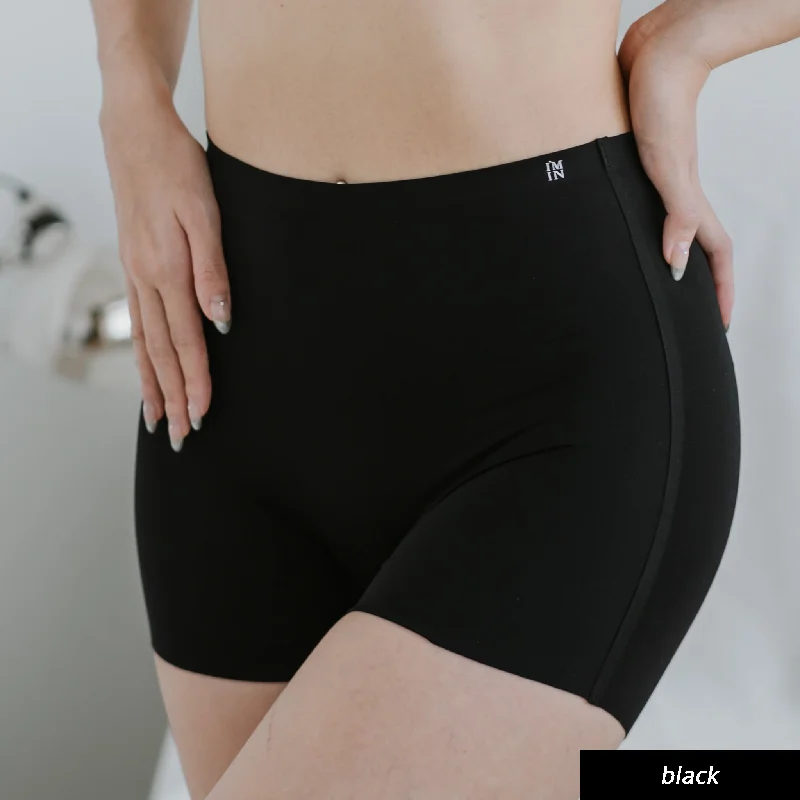 high-slit skirt shaper with invisible legsAIR-SHAPER Super Mid-Rise Seamless Shortie (Gentle Compression)