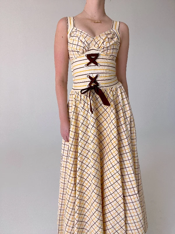 women's pajamas for bed and breakfast stays1940's Yellow and Brown Checkered Dress