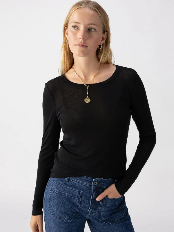 Women's Blouse with Shirt CollarFemme Crew Tee Black