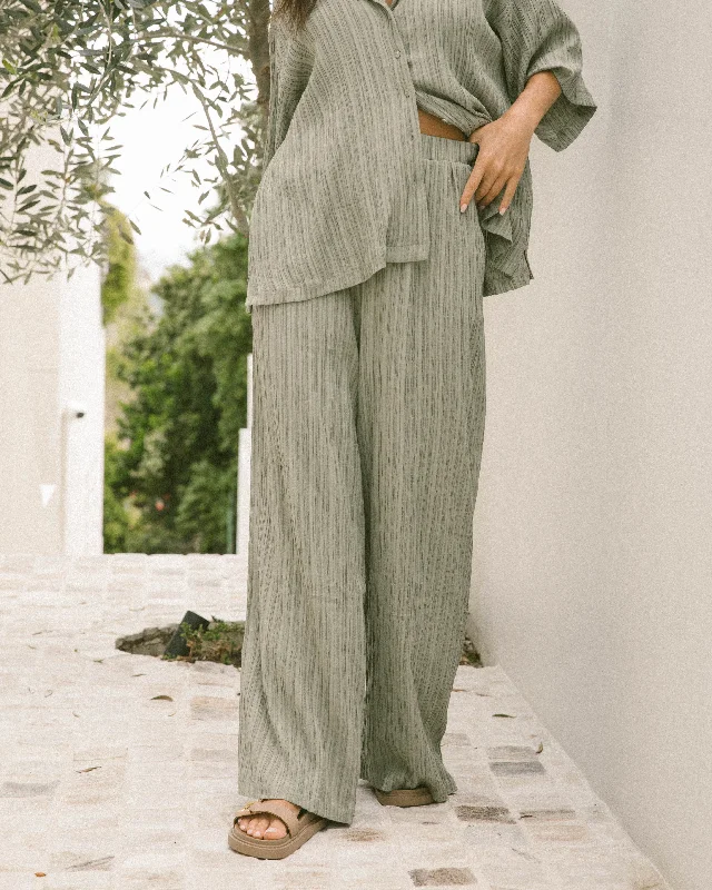 women's pajamas for those who love to indulgePosey Pants | Green Crepe